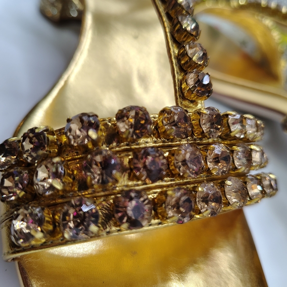 Jeffrey Campbell Gold Embellished Women's Sandals Size 9M Includes Box,Dust Bag - Picture 4 of 15